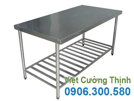 Bàn sơ chế có kệ dưới